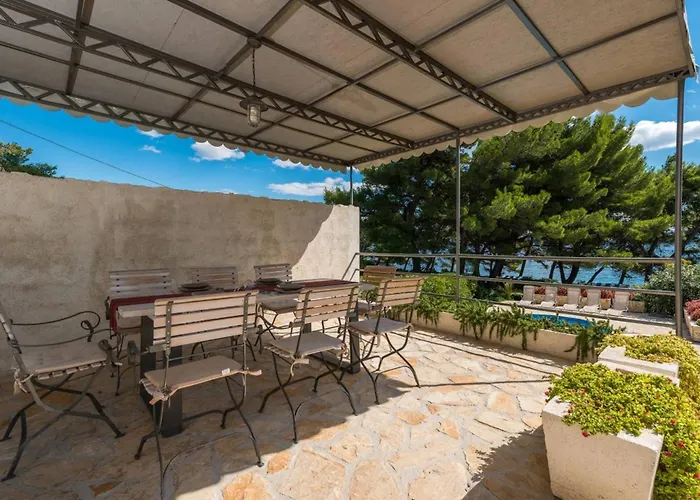 Luxury Oasis Brac With Heated Pool * Bol