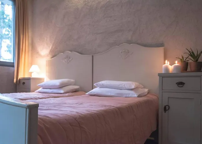 Luxury Oasis Brac With Heated Pool *