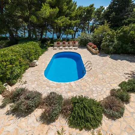 Luxury Oasis Brac With Heated Pool Бол