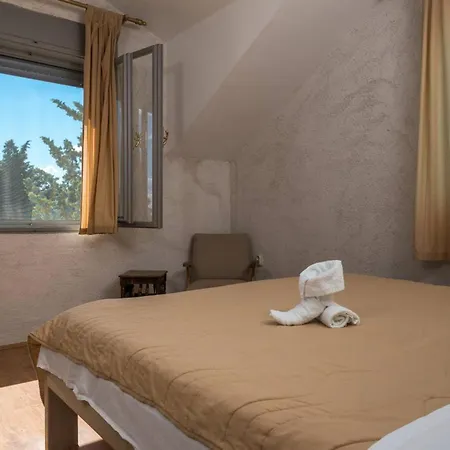 Luxury Oasis Brac With Heated Pool * Бол