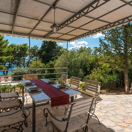 Villa Luxury Oasis Brac With Heated Pool Bol