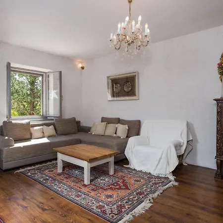 Villa Luxury Oasis Brac With Heated Pool Bol