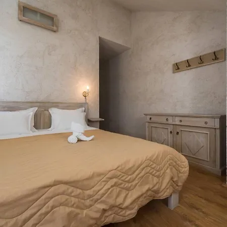 Villa Luxury Oasis Brac With Heated Pool *